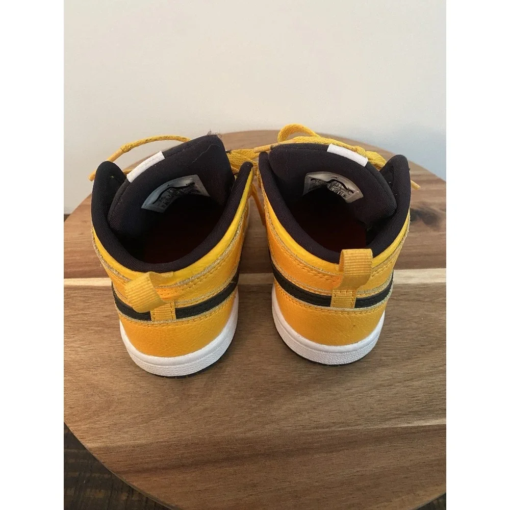 Nike Air Jordan 1 Mid Toddler 7C University Gold Black Kids Shoes 640735-00 GUC